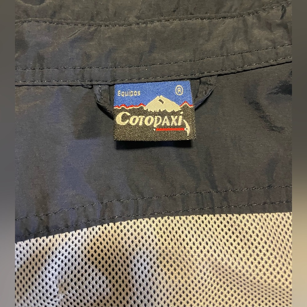 100% Nylon Cotopaxi Button Down Jacket Vintage - image 3